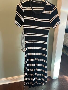 MINKPINK | Dresses | Minkpink Paige Striped Maxi Dress | Poshmark MINKPINK | Dresses | Minkpink Paige Striped Maxi Dress | Poshmark